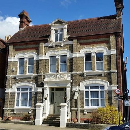 Trafalgar Guest House Fareham Buitenkant foto