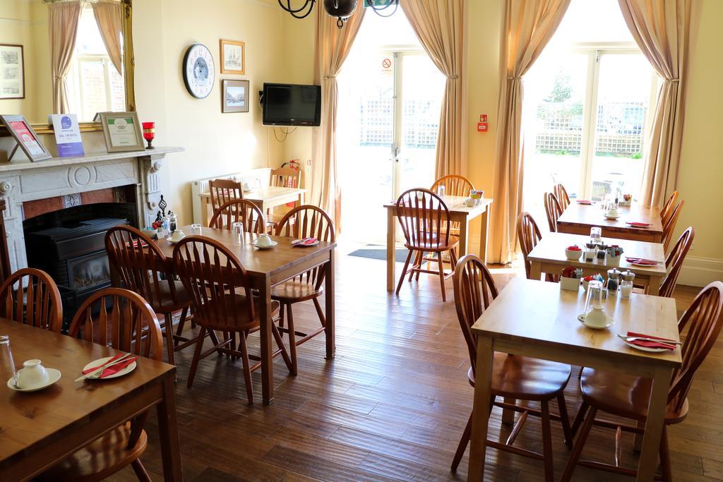 Trafalgar Guest House Fareham Buitenkant foto