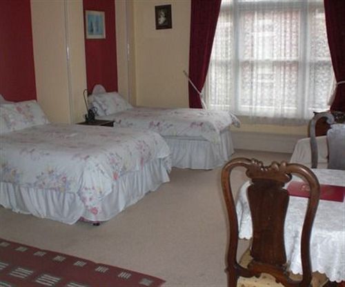 Trafalgar Guest House Fareham Buitenkant foto