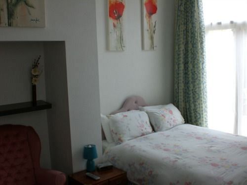 Trafalgar Guest House Fareham Buitenkant foto