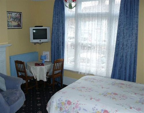 Trafalgar Guest House Fareham Buitenkant foto